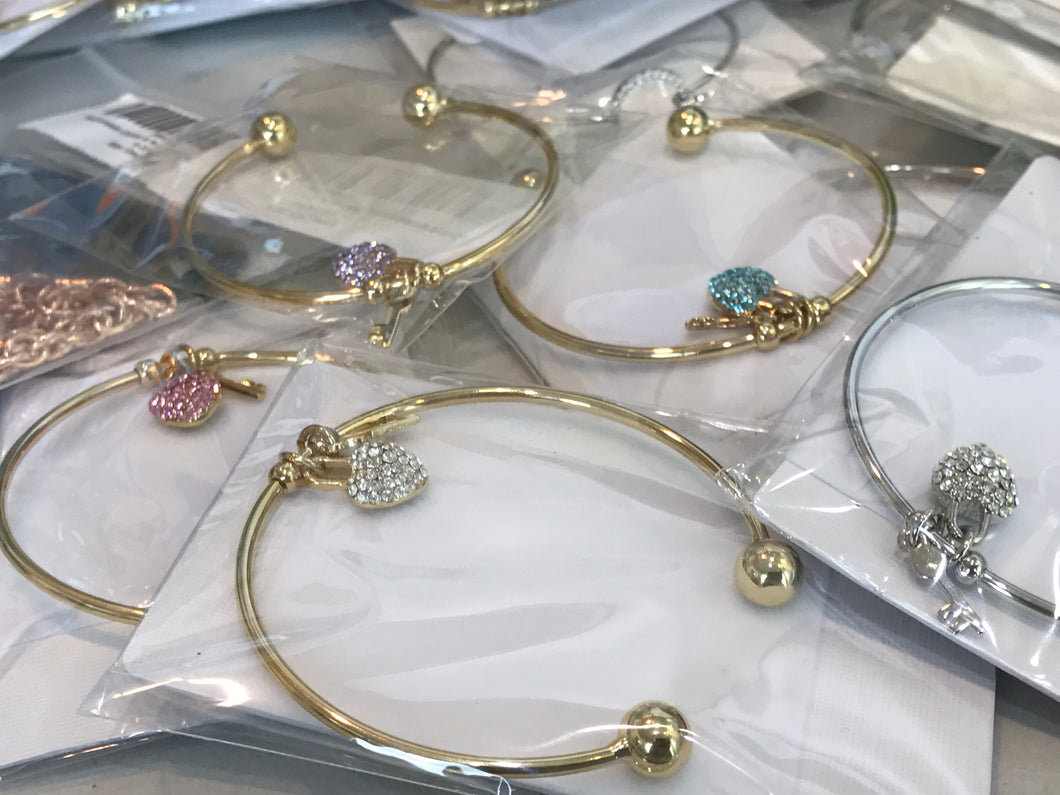 Bracelet with bling bling